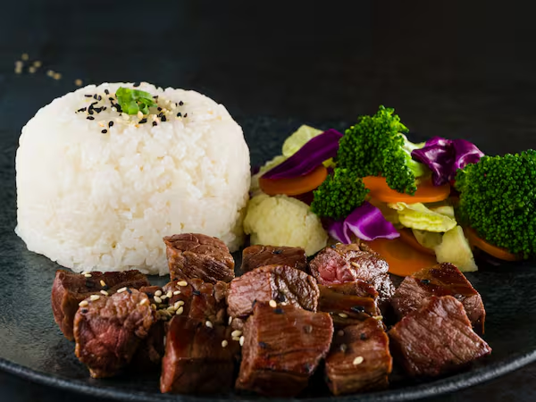 TEPPANYAKI DE CARNE